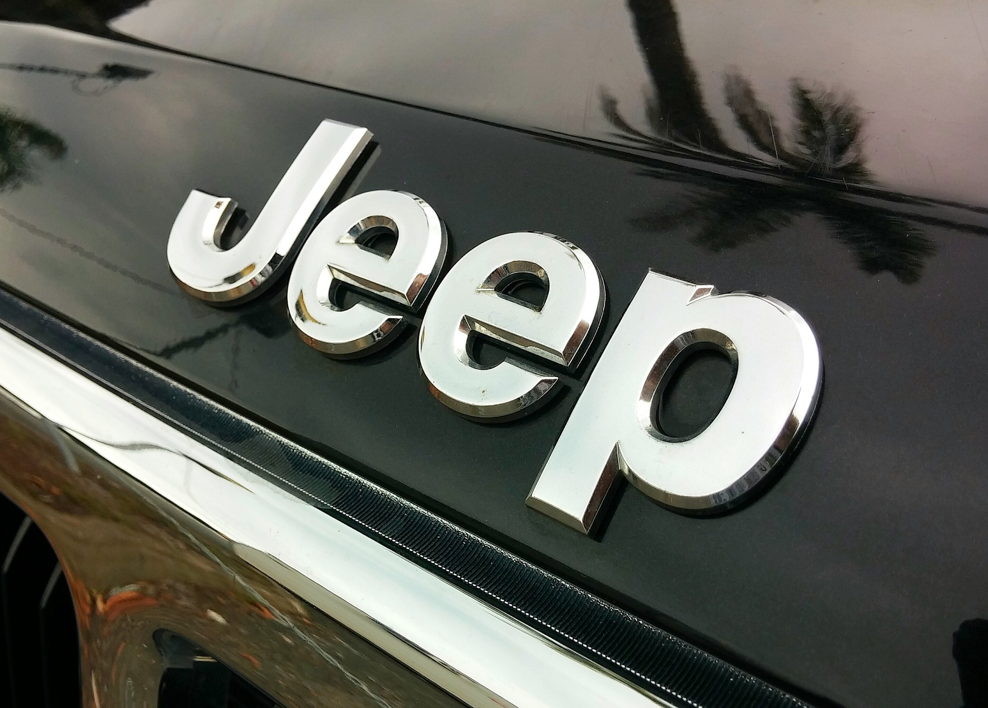 ジープとは かっこいい車メーカーの特徴は 車の名前じゃないの クルマ情報調査し隊